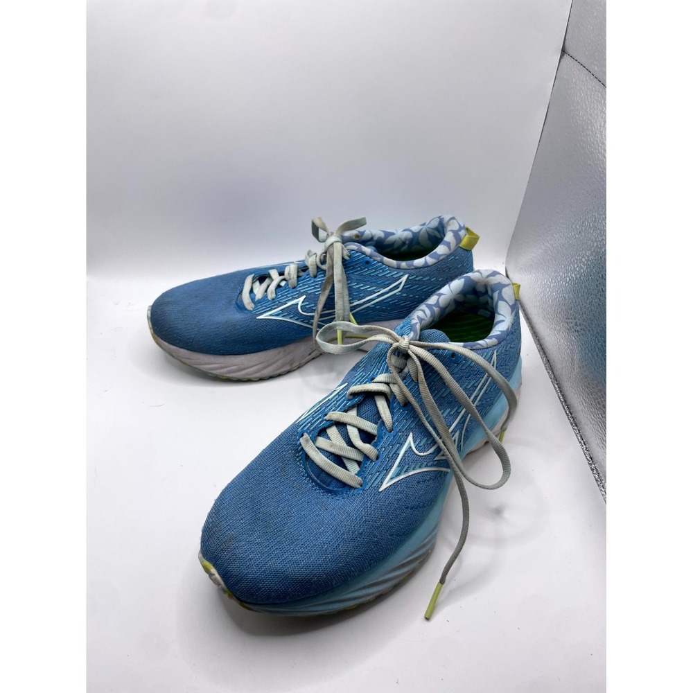 Mizuno Wave Rider 26 Roxy Womens US 7.5 Sneakers Blue Athletic Running Shoes